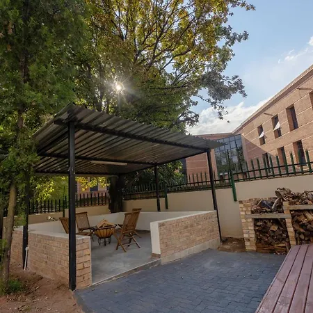 Greenshade Lodge-2
