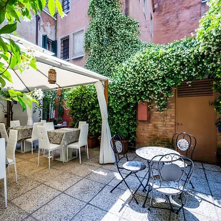 Hotel Apostoli Garden-2