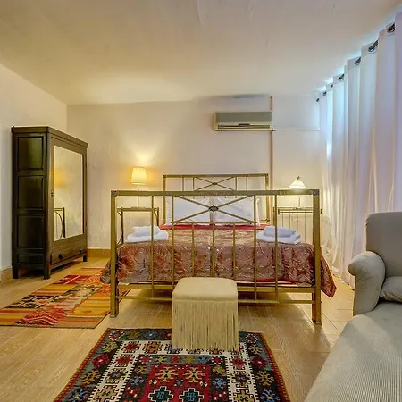 Cunda Battalos Kucuk Hotel-2