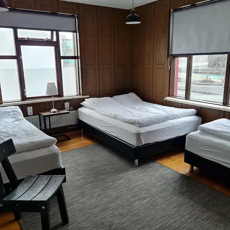 Lava Guesthouse-3