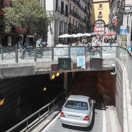 PUERTA DEL SOL Carretas TPH ROOMS-3