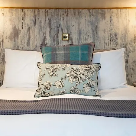 The Fleece Inn-2