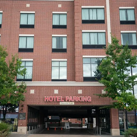 Fairfield Inn & Suites Tulsa Downtown Arts District-2