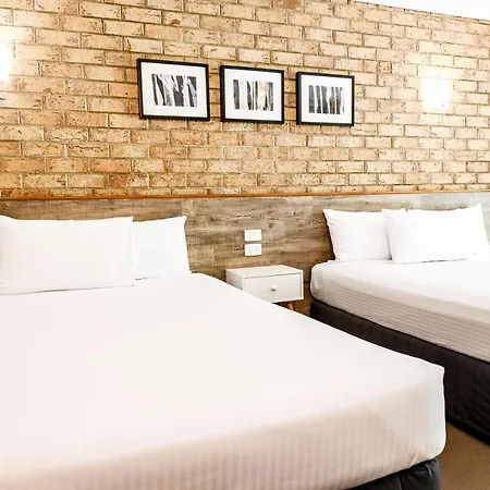 Sunshine Coast Motor Lodge-2