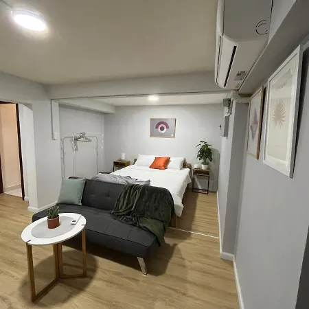 Green Box Rooms-2