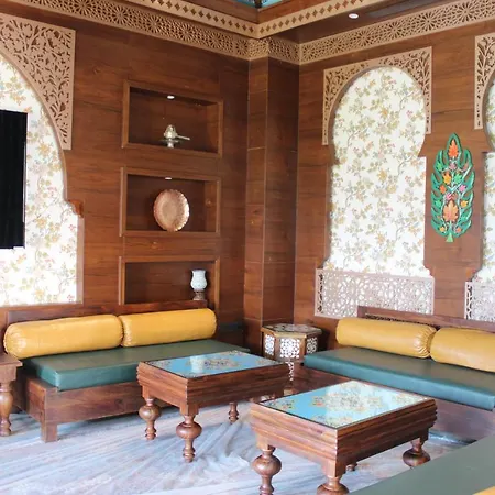 Welcomheritage Grand, Srinagar-3