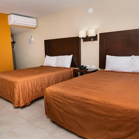 El Camino Hotel & Suites-3