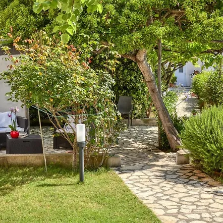 Villa Giardini Luxury Room-3