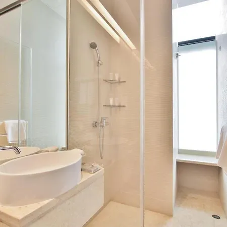 The Bauhinia Hotel - Tsim Sha Tsui-2