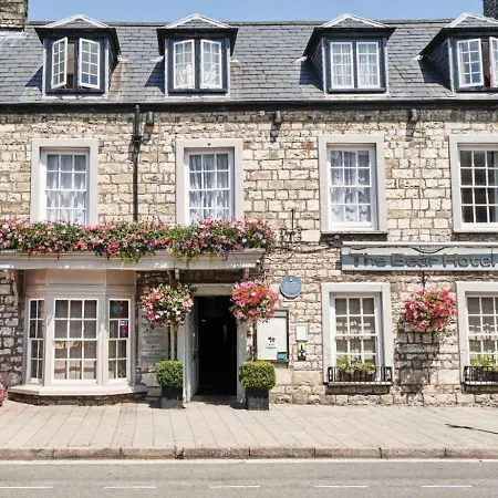 The Bear, Cowbridge-3