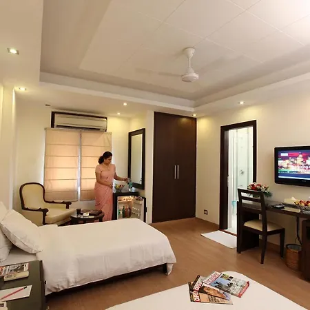 The Legend Inn Delhi-3