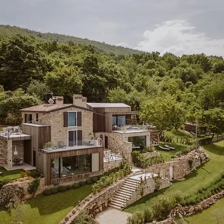 Favai Hills Your Secret Hideaway-2