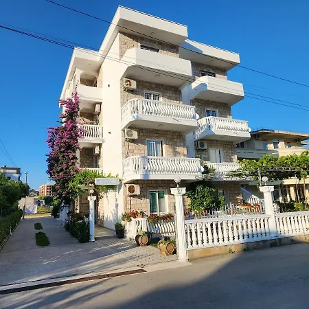 Apartments Cota Guesthouse-2