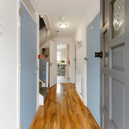 Canningtown Double Rooms - 20-2