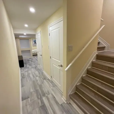 Beautiful Unit In Nepean Ottawa-2