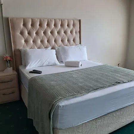 Brovad Guesthouse-2