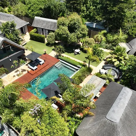Garden Retreat Guest House-3