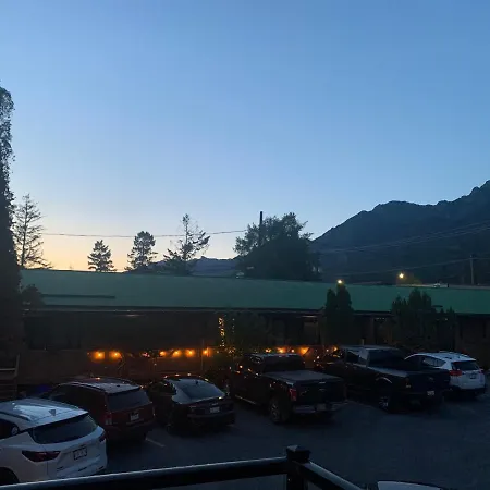 Destination Inn-2