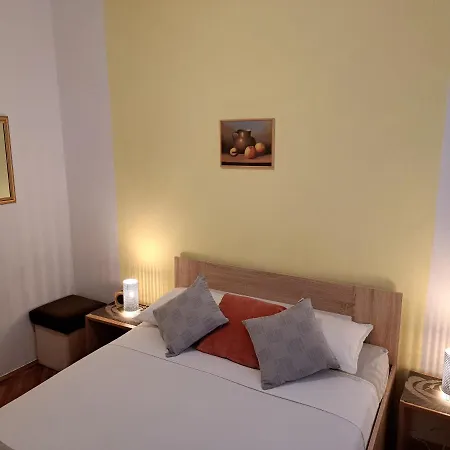 Maria's Place-3