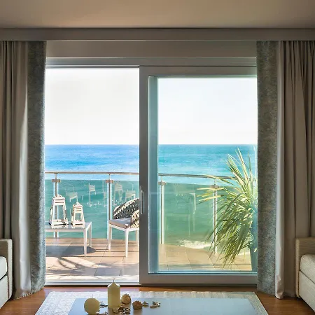 Grand Hotel Pietra Ligure-3
