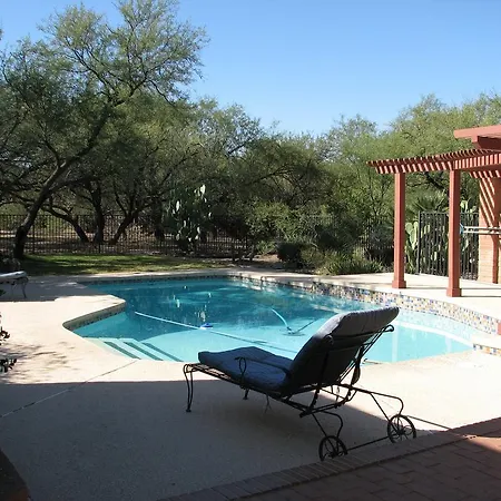 Desert Trails Bed & Breakfast-2