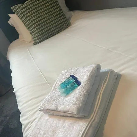 The Charles Dickens Hotel-2
