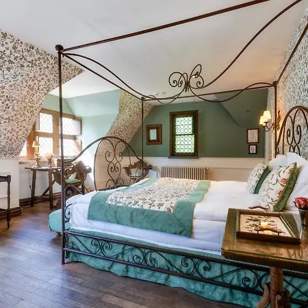 Luxury Guesthouse Bonifacius - Unique Location-3