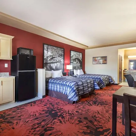 Super 8 By Wyndham Karnes City-3