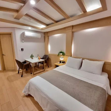Lex Tourist Hotel-2