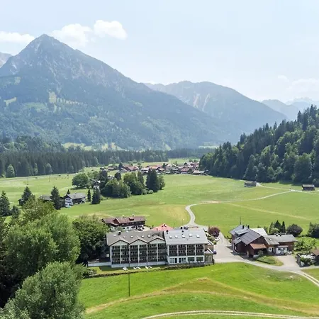 Wohlfühlhotel Frohsinn-3