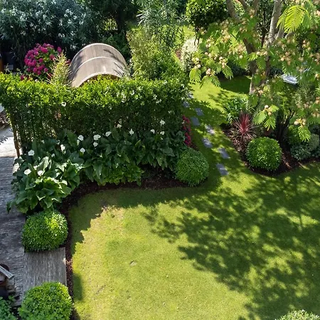 Escale Rochelaise B&B, SPA bain nordique et sauna tonneau-3