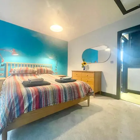 Farne Island Rooms-2