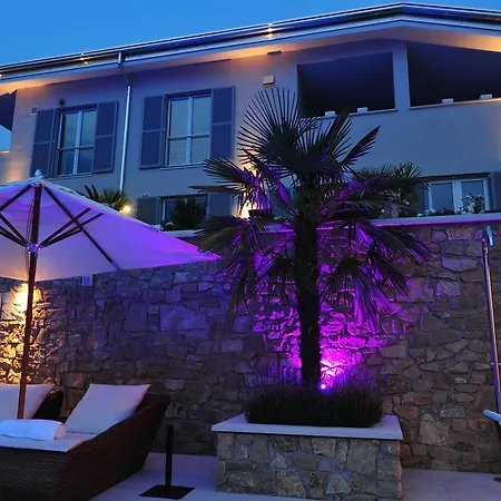 Zeno Suites-2
