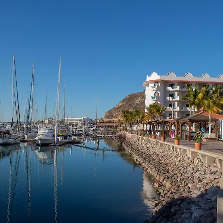 The Westmarine Waterfront Hotel-2