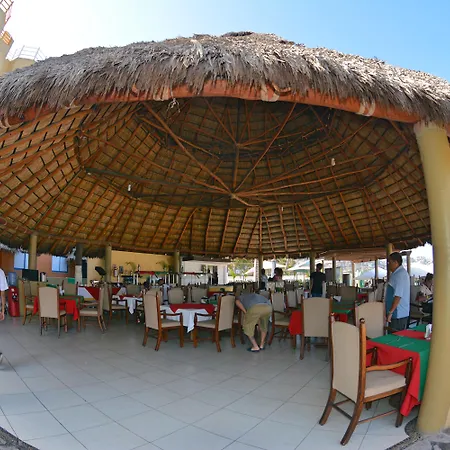 Hotel Marina Puerto Dorado-2