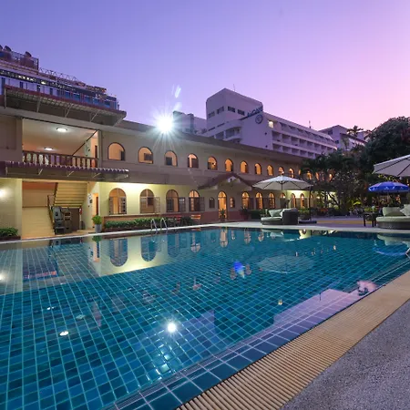 S Lodge Pattaya Formally Sabai Lodge-3