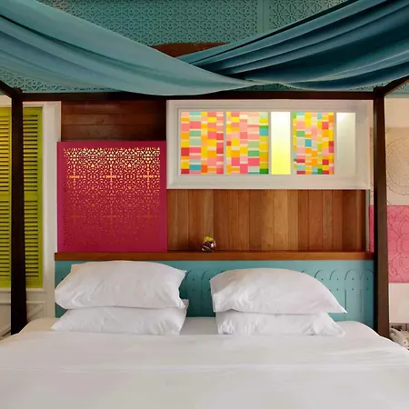 Patong Beach Hotel By See2Sea-3