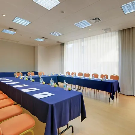 Tryp By Wyndham Porto Centro Hotel-2