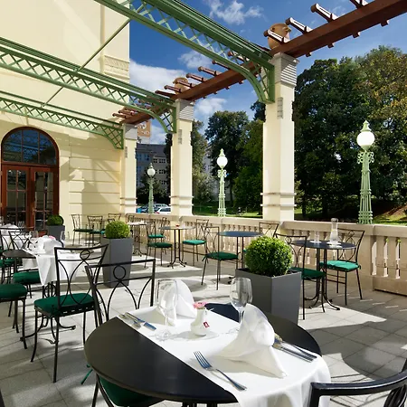 Clarion Grandhotel Zlaty Lev-3