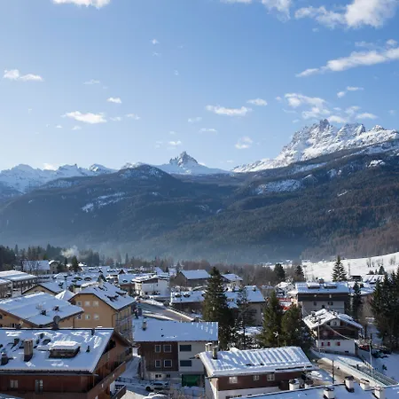 Grand Hotel Savoia Cortina D'Ampezzo, A Radisson Collection Hotel-2