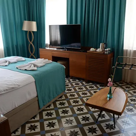 Pera Luna Residence-2