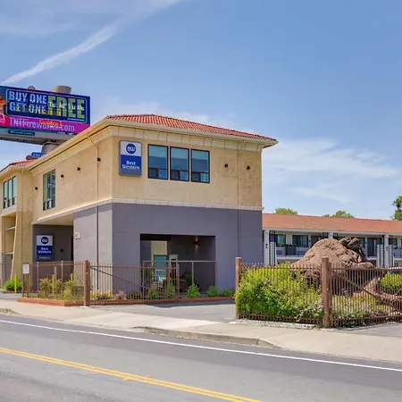 Best Western Sandman Hotel-3