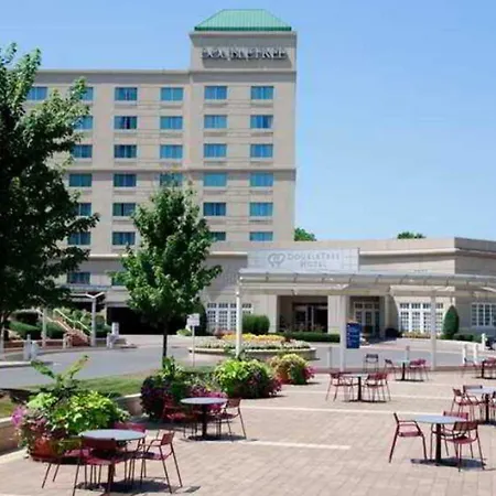 Doubletree By Hilton Charlotte Uptown-2
