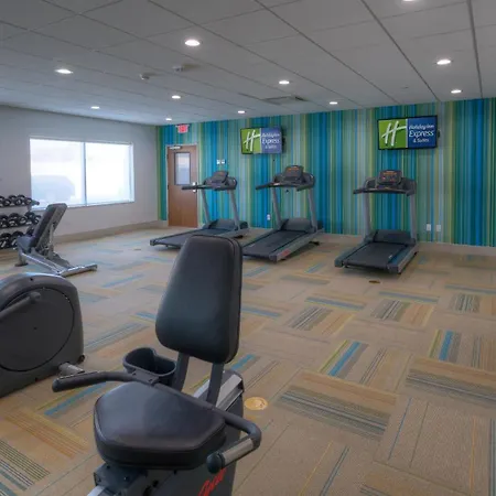 Holiday Inn Express & Suites Tulsa Midtown By Ihg-3