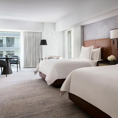 Four Seasons Hotel Seattle-3