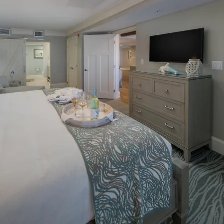 Holiday Inn Club Vacations Cape Canaveral Beach Resort-3