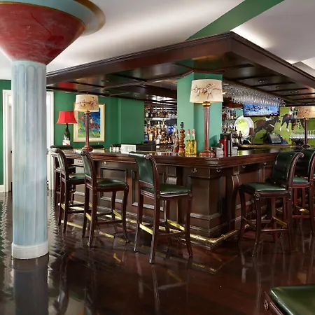 The Colony Hotel-2