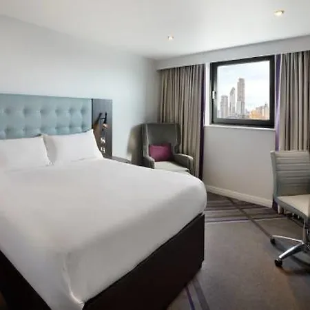 Premier Inn Jersey St Helier-2