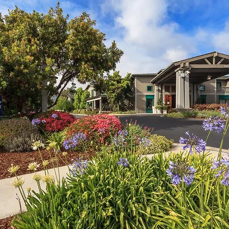 Holiday Inn Express & Suites Carpinteria By Ihg-2