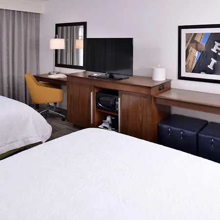 Hampton Inn & Suites Ann Arbor West-3